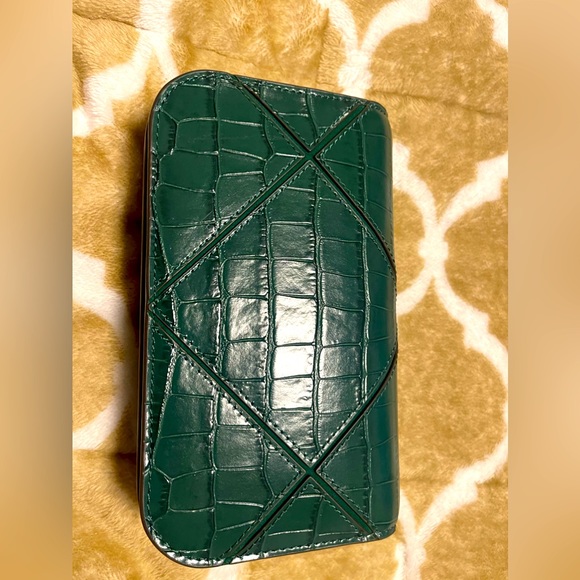 Tory Burch Crossbody - Picture 3 of 4